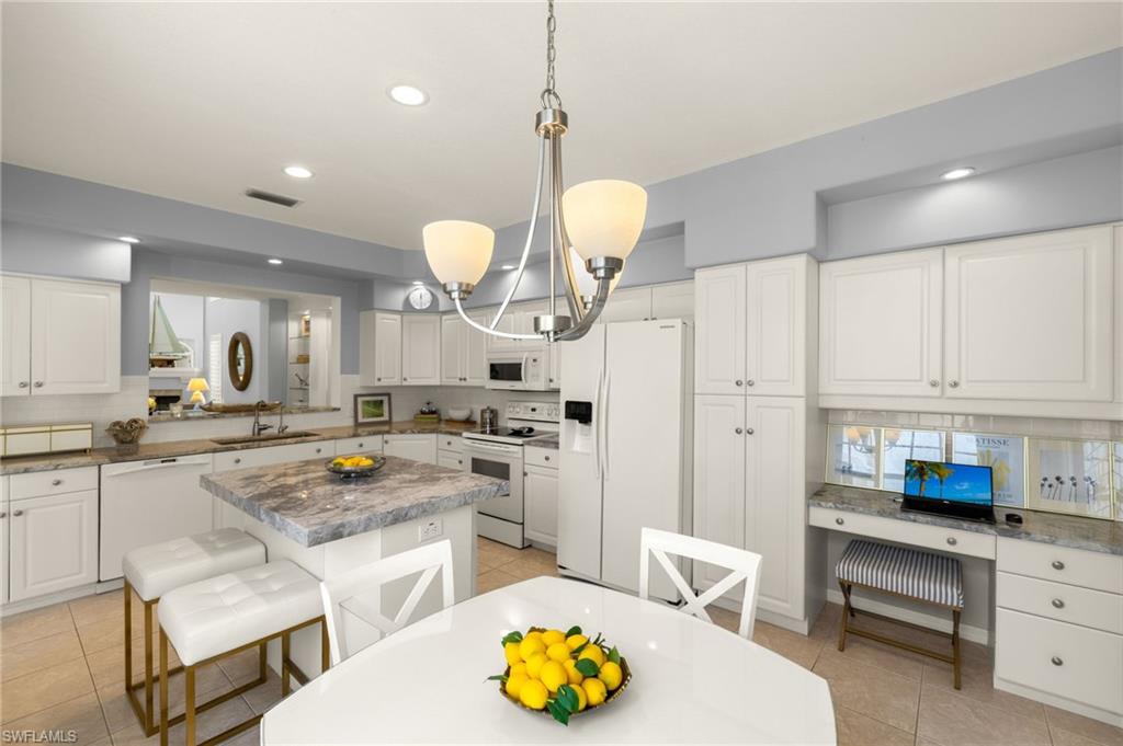 3872 Clipper Cove Drive Naples, FL 34112 - Photo 11 of 50