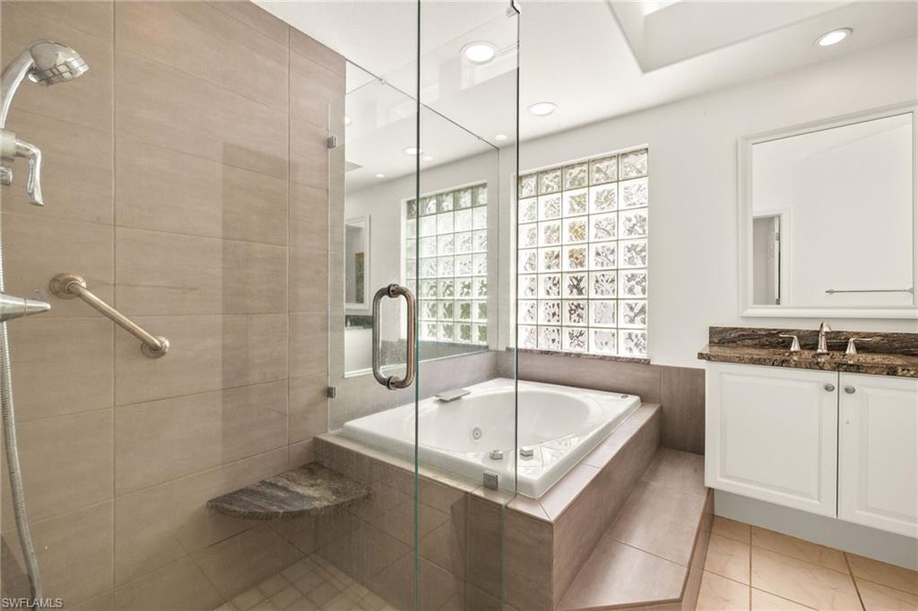 3872 Clipper Cove Drive Naples, FL 34112 - Photo 21 of 50