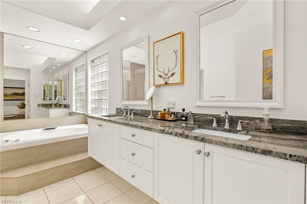 3872 Clipper Cove Drive Naples, FL 34112 - Photo 24 of 50