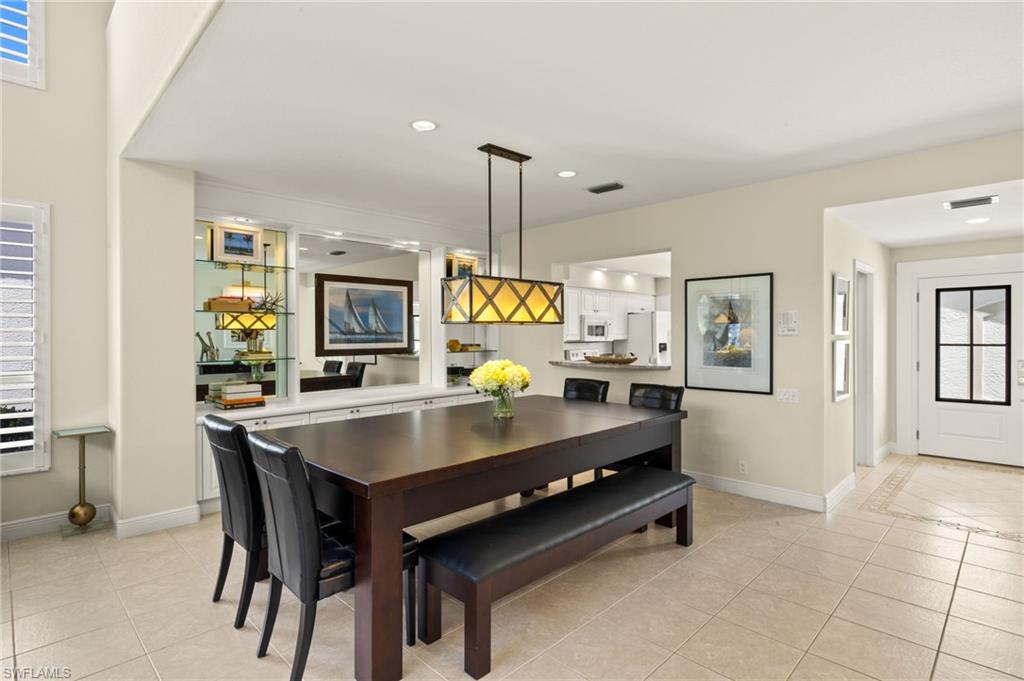 3872 Clipper Cove Drive Naples, FL 34112 - Photo 10 of 50