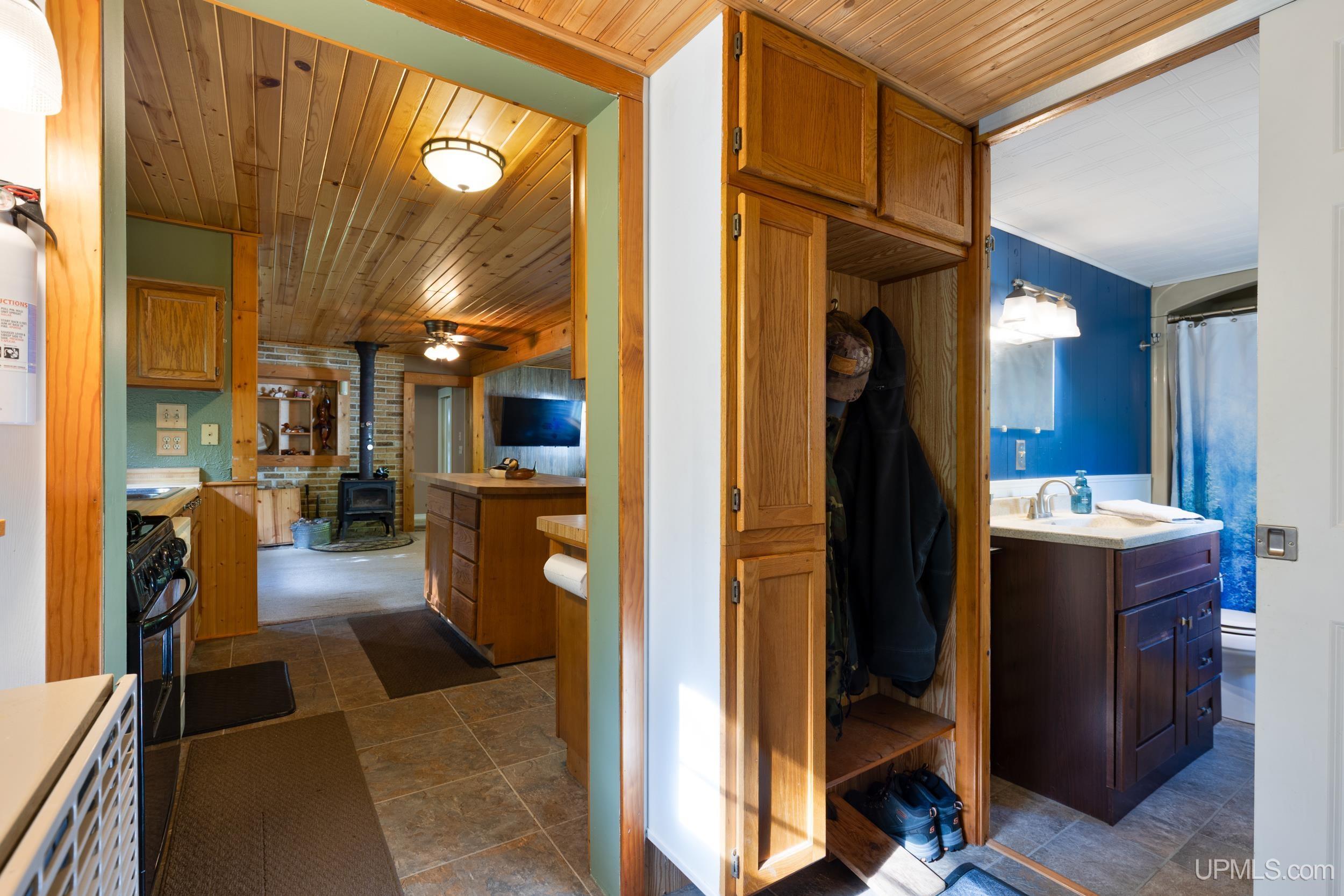 1375 Mangum Road Deerton, MI 49822 - Photo 17 of 87 Gallery Image 17