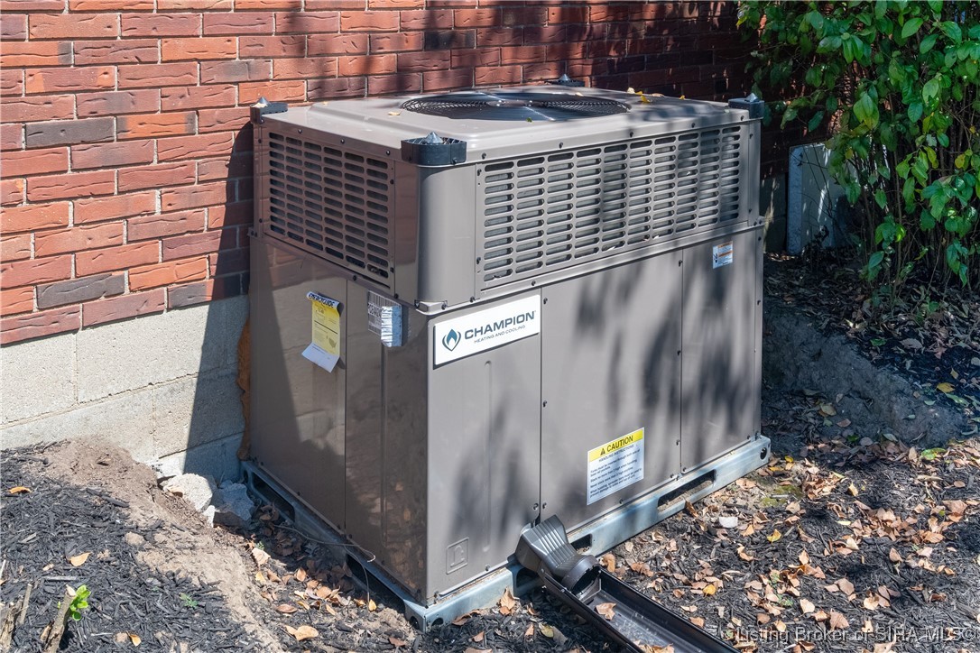 808 Locust Street Salem, IN 47167 - Photo 23 of 24