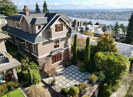 $4,100,000 | 406 Galer Street, Seattle, WA 98109