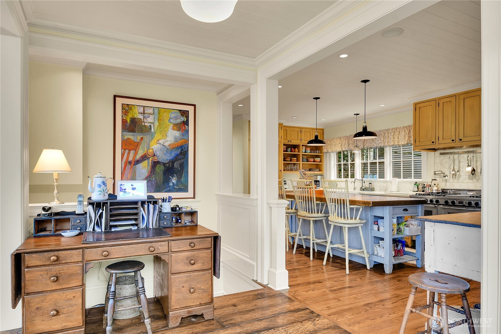 406 Galer Street Seattle, WA 98109 - Photo 13 of 40