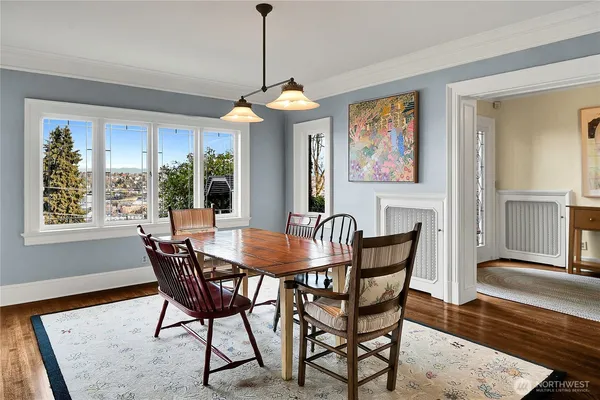 $4,100,000 | 406 Galer Street, Seattle, WA 98109