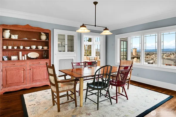 $4,100,000 | 406 Galer Street, Seattle, WA 98109