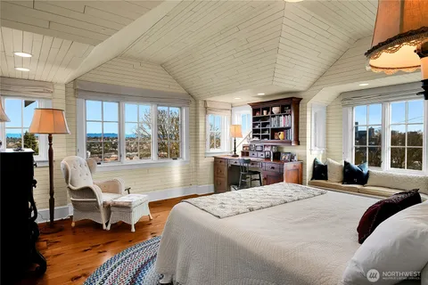 $4,100,000 | 406 Galer Street, Seattle, WA 98109