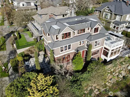 $4,100,000 | 406 Galer Street, Seattle, WA 98109