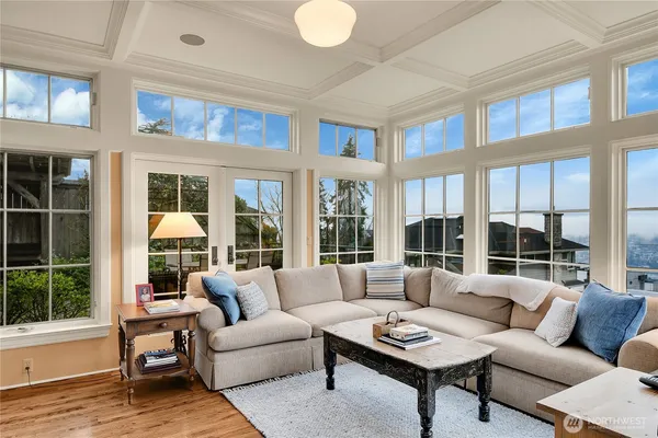 $4,100,000 | 406 Galer Street, Seattle, WA 98109
