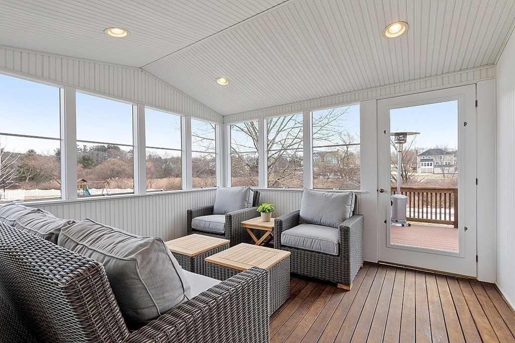 71 Old Farm Road North Andover, MA 01845 - Photo 12 of 42 Gallery Image 12