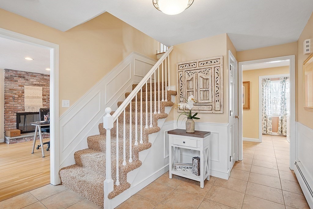 71 Old Farm Road North Andover, MA 01845 - Photo 22 of 42 Gallery Image 22
