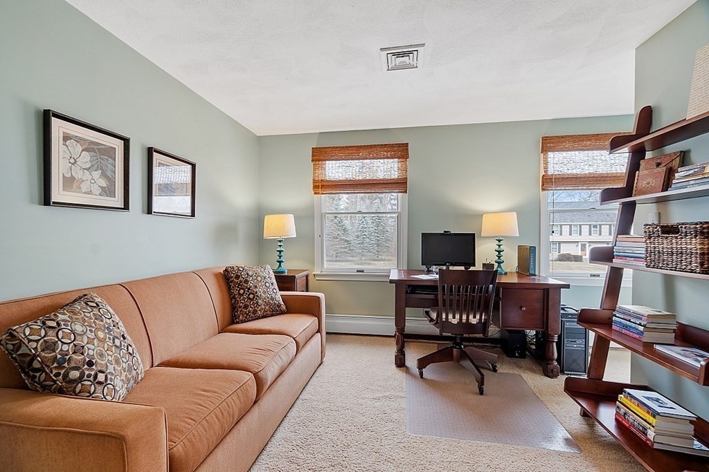 71 Old Farm Road North Andover, MA 01845 - Photo 28 of 42 Gallery Image 28