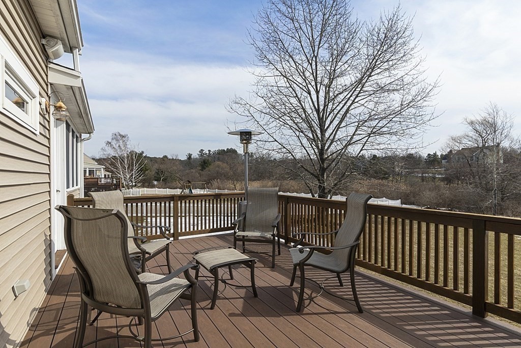 71 Old Farm Road North Andover, MA 01845 - Photo 34 of 42 Gallery Image 34