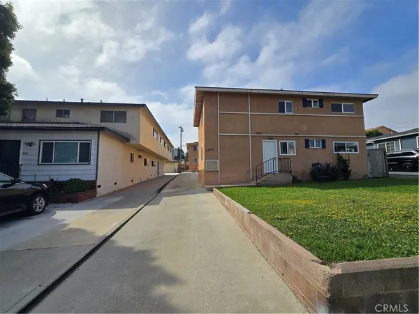 $3,050 | 2608 Curtis Avenue, Unit B, Redondo Beach, CA 90278