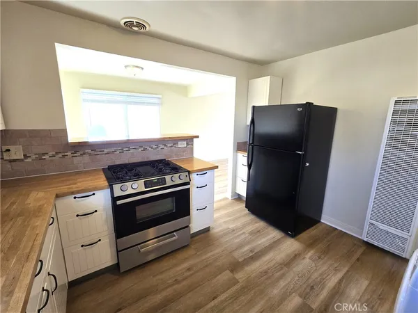 $3,050 | 2608 Curtis Avenue, Unit B, Redondo Beach, CA 90278