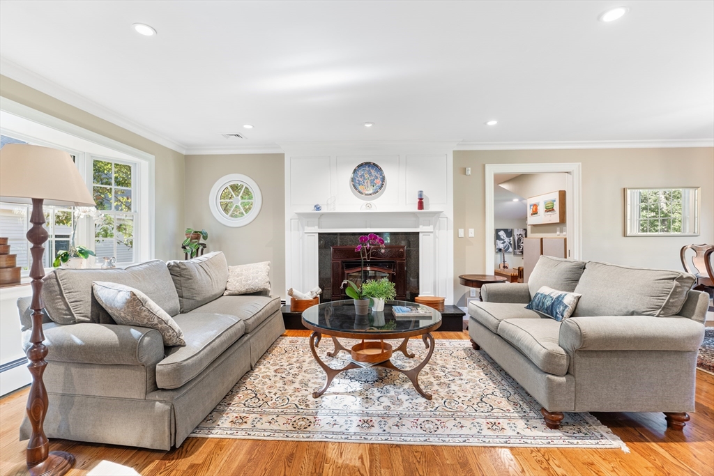 2 Woodridge Road Dover, MA 02030 - Photo 5 of 27