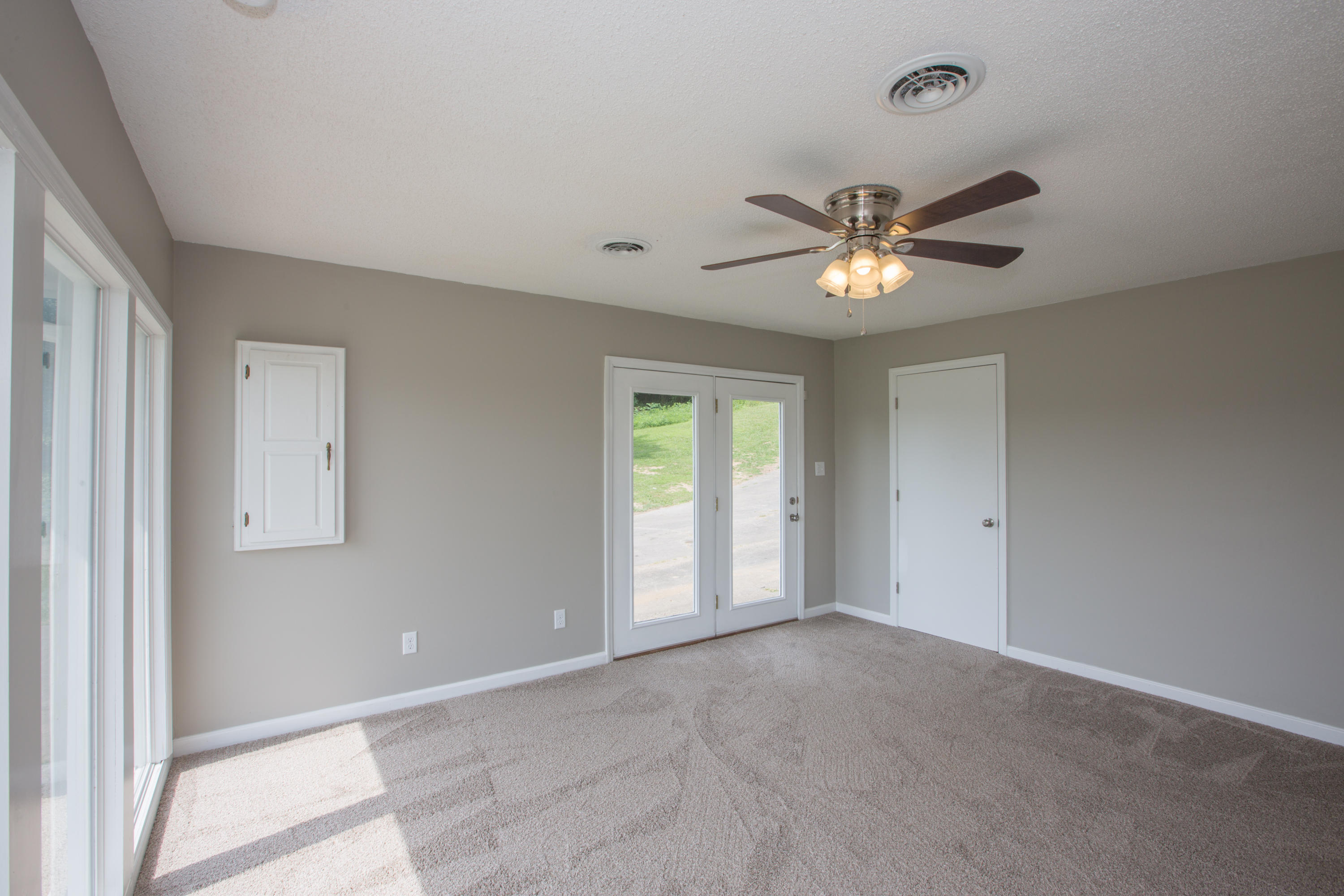 3596 Blue Springs Road Cleveland, TN 37311 - Photo 14 of 17 16