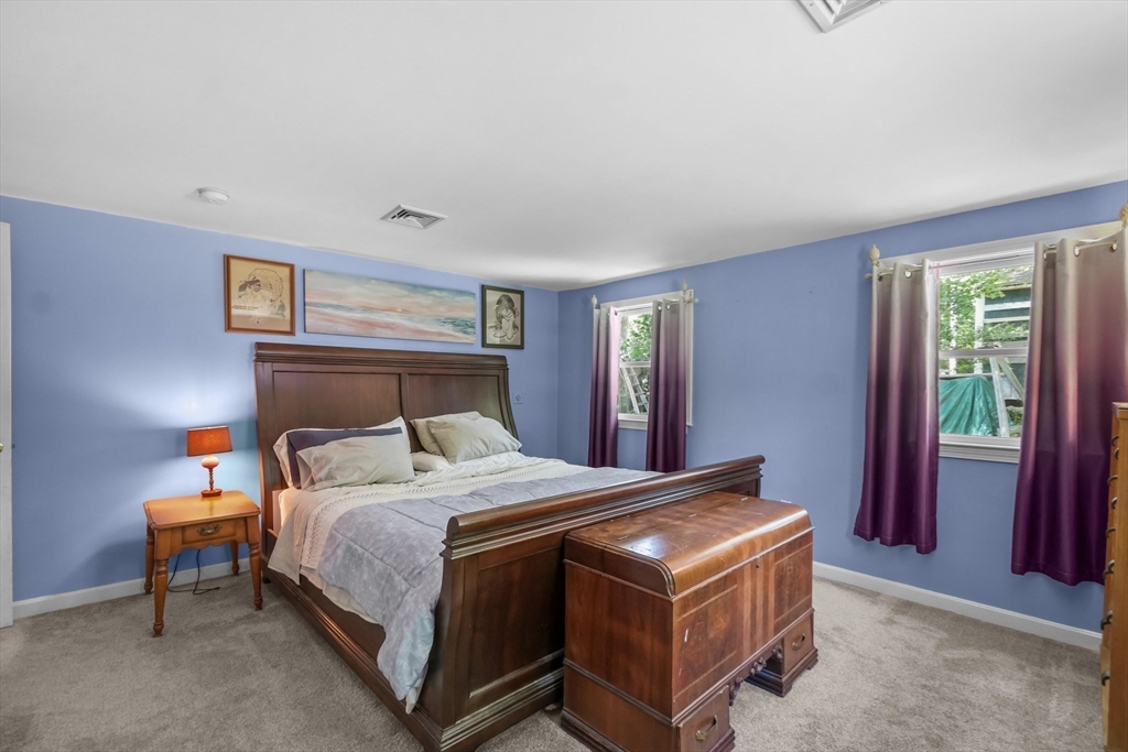 12 Juniper Road Lakeville, MA 02347 - Photo 13 of 42