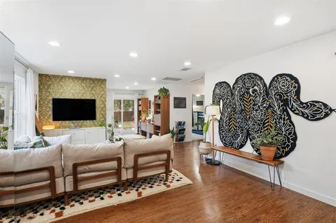 $373,000 | 1204 South Waverly Drive, Dallas, TX 75208