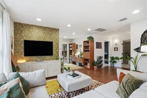 $373,000 | 1204 South Waverly Drive, Dallas, TX 75208