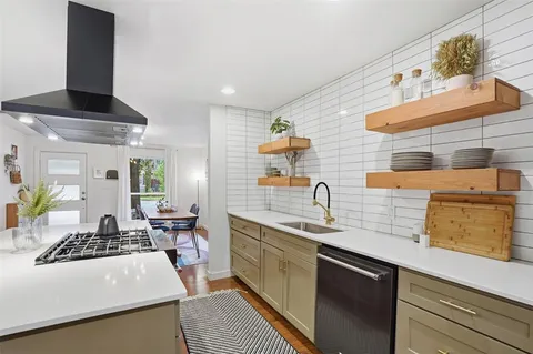 $373,000 | 1204 South Waverly Drive, Dallas, TX 75208