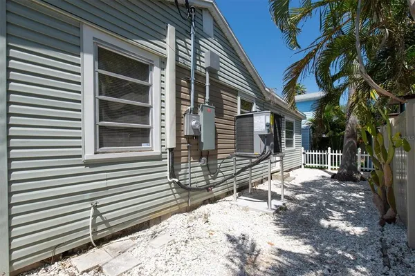 $559,900 | 358 Boca Ciega Drive, Madeira Beach, FL 33708