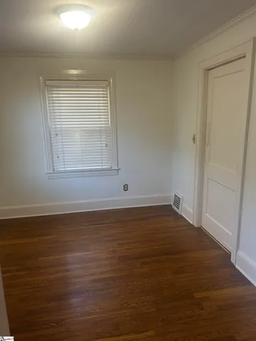 $1,950 | 9 East Mountainview Avenue, Greenville, SC 29609