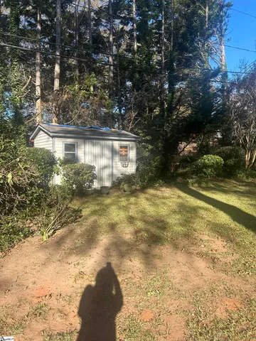 $1,950 | 9 East Mountainview Avenue, Greenville, SC 29609