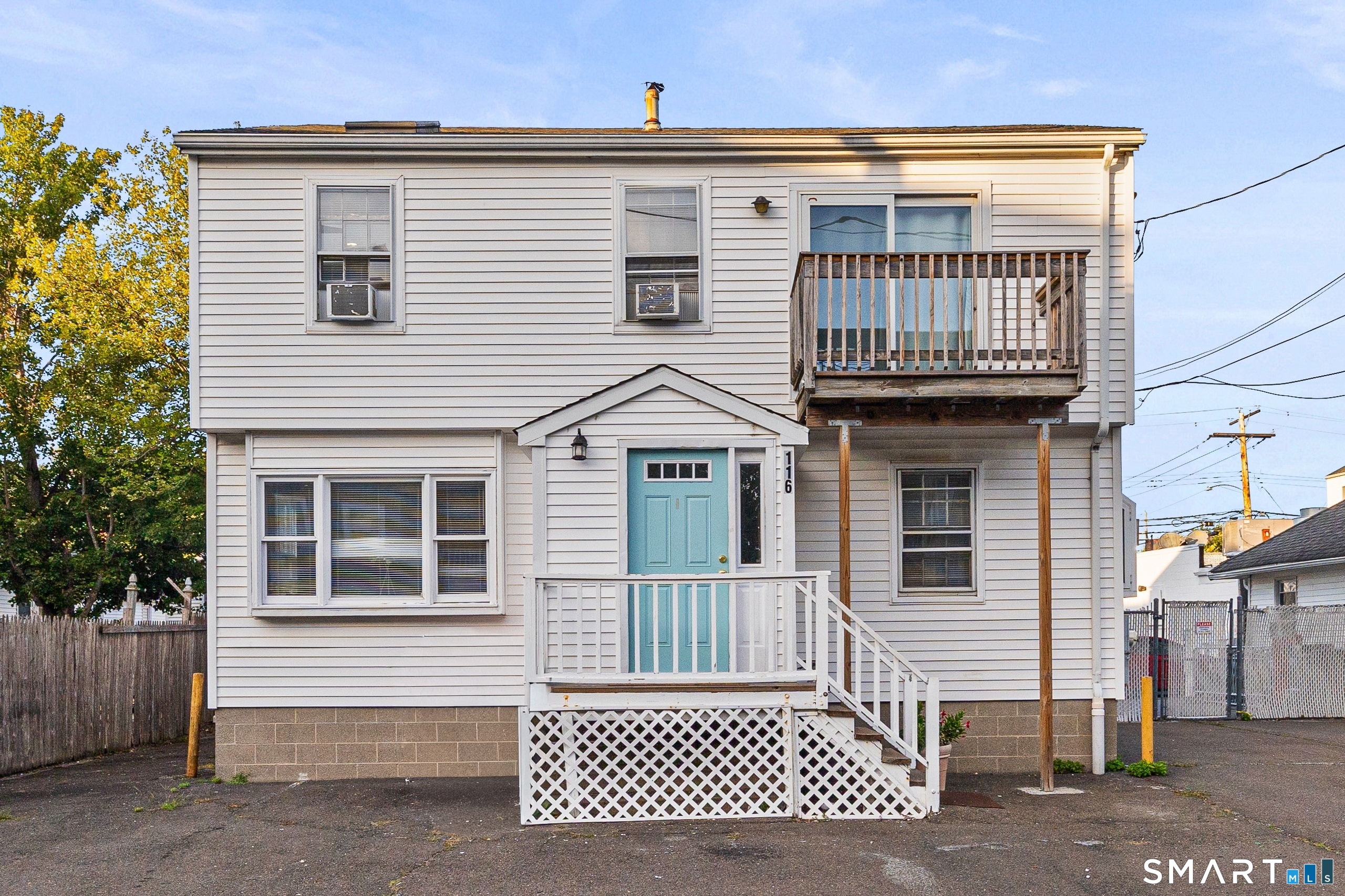 116 College Place Fairfield, CT 06824 - Photo 2 of 26