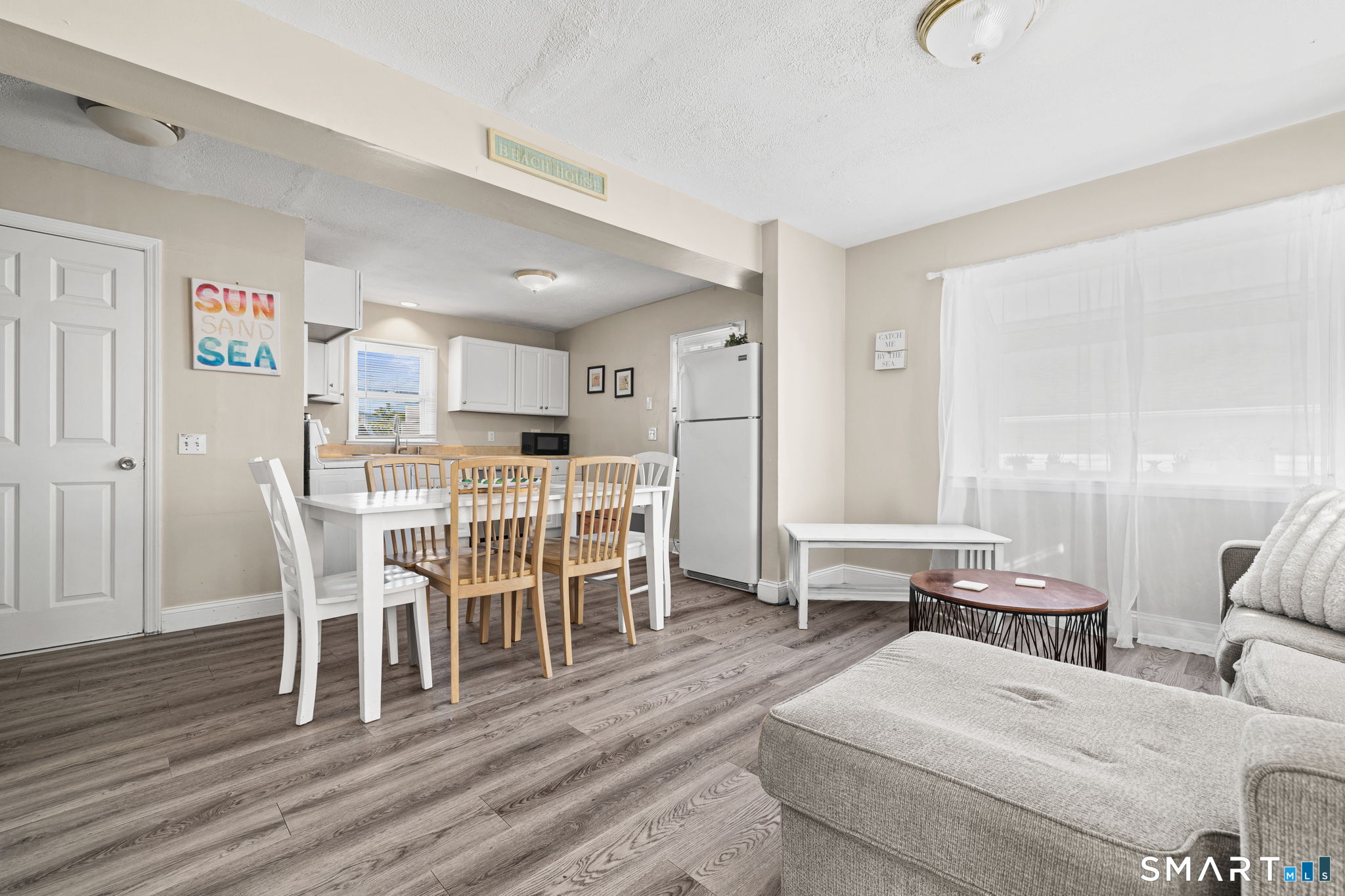 116 College Place Fairfield, CT 06824 - Photo 3 of 26