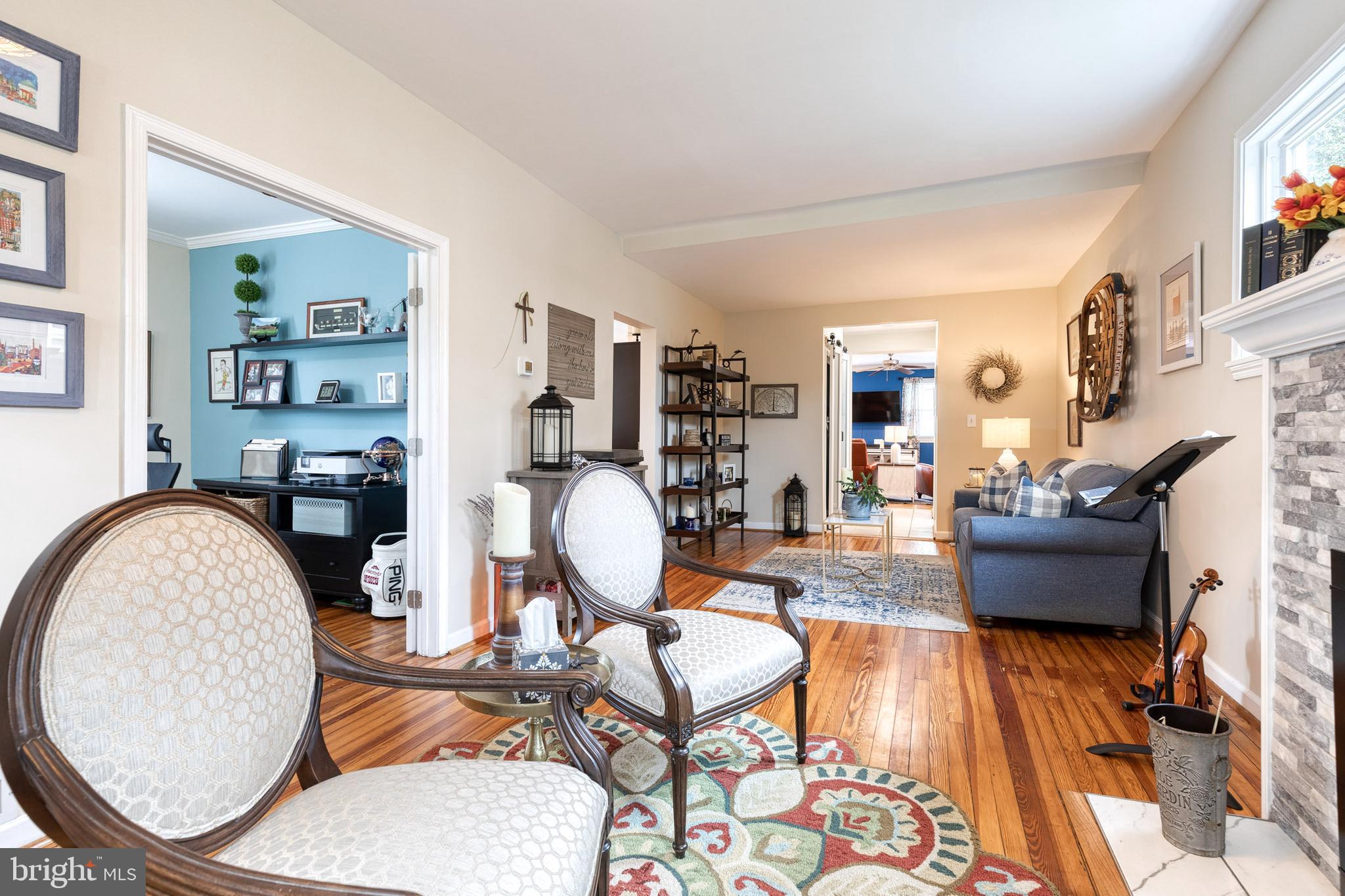 222 Warren Road Cockeysville, MD 21030 - Photo 4 of 49