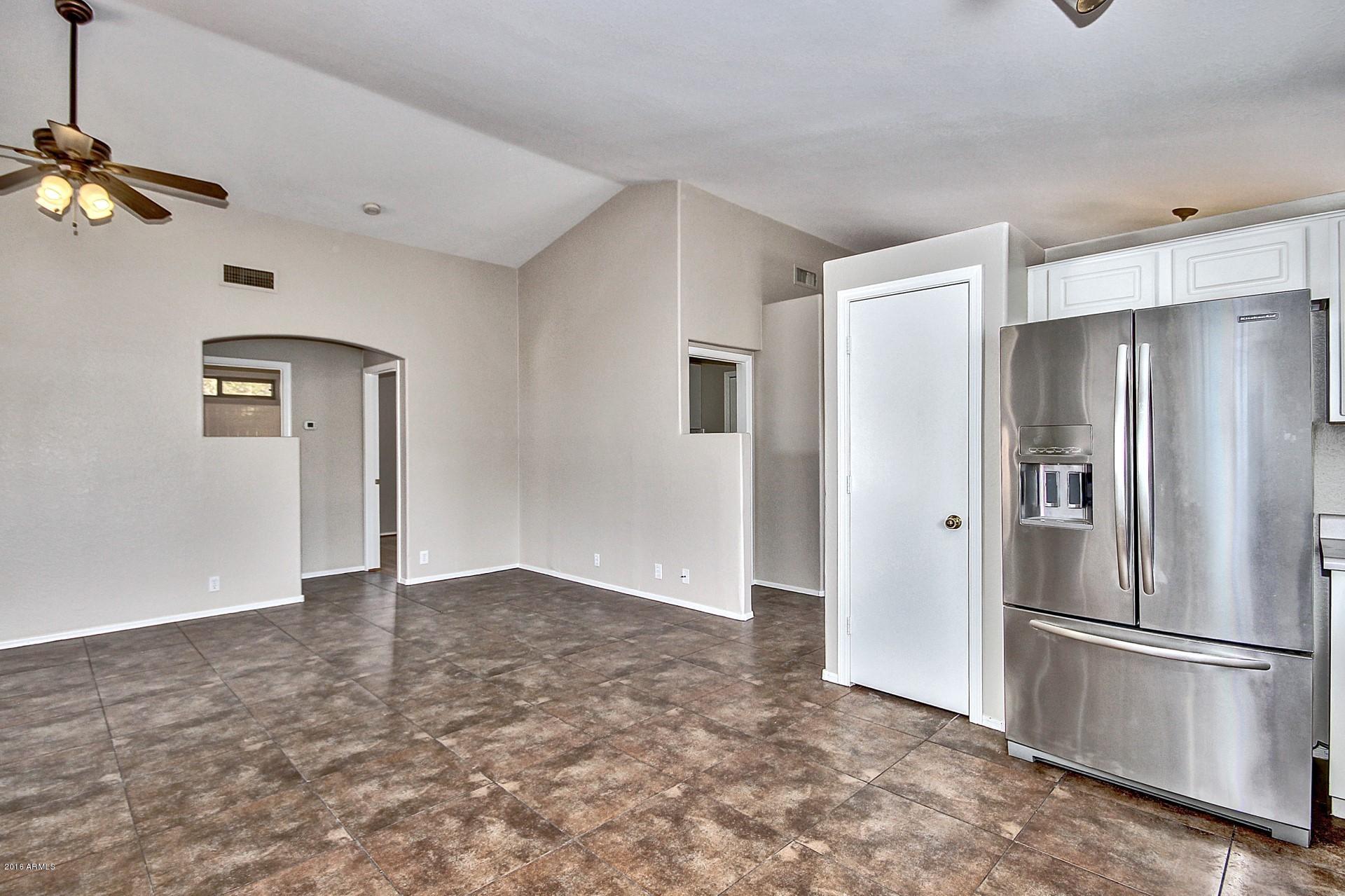4012 East Jojoba Road Phoenix, AZ 85044 - Photo 13 of 41 0036-Jojoba (8)