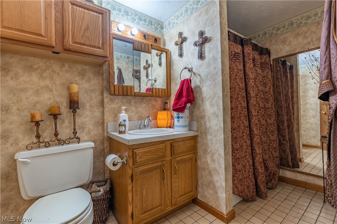 1572 Faye Road Akron, OH 44306 - Photo 20 of 23
