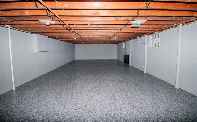 a view of a garage