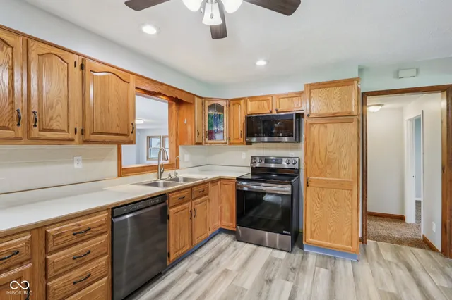 $274,495 | 1751 East Main Street, Greenfield, IN 46140