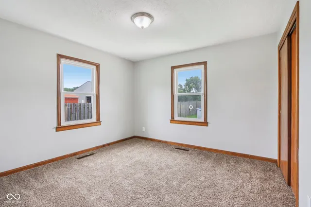 $274,495 | 1751 East Main Street, Greenfield, IN 46140