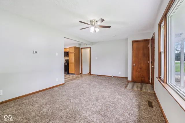 $274,495 | 1751 East Main Street, Greenfield, IN 46140