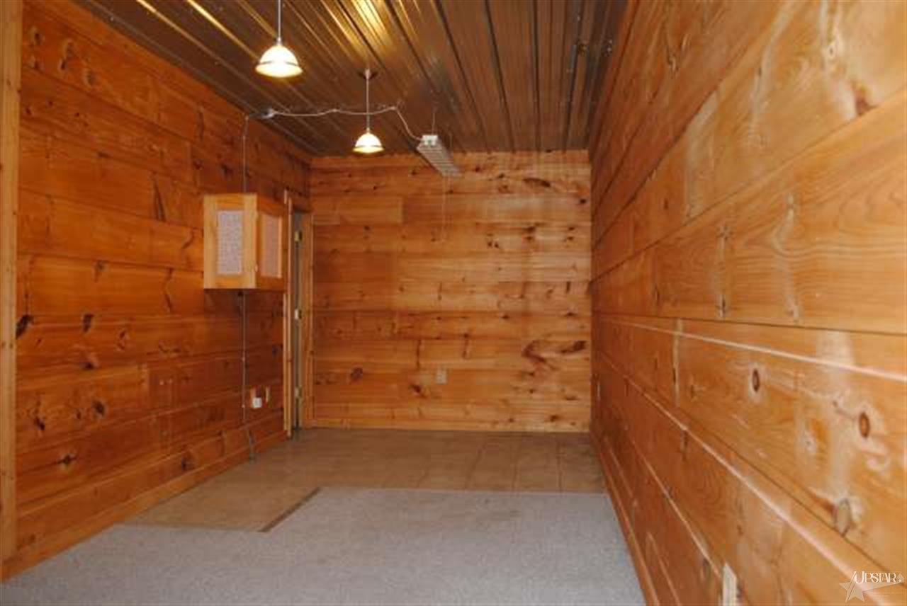 6782 County Road 44 Butler, IN 46721 - Photo 20 of 30