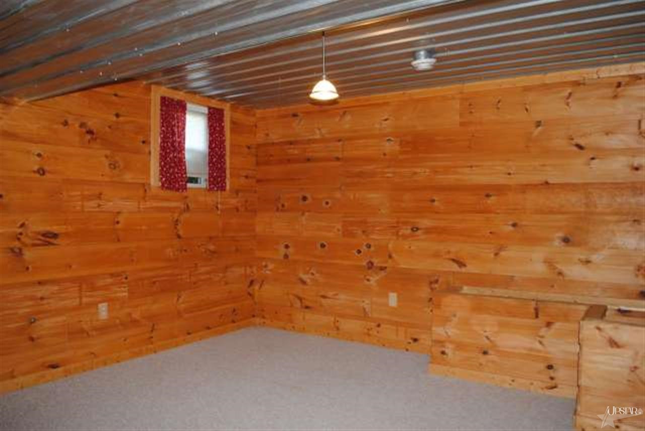 6782 County Road 44 Butler, IN 46721 - Photo 21 of 30