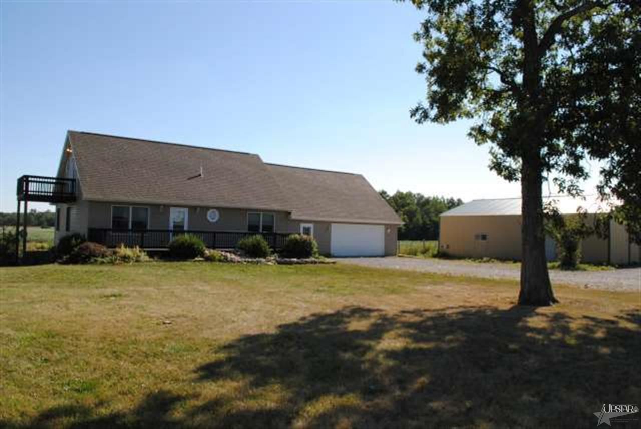 6782 County Road 44 Butler, IN 46721 - Photo 28 of 30