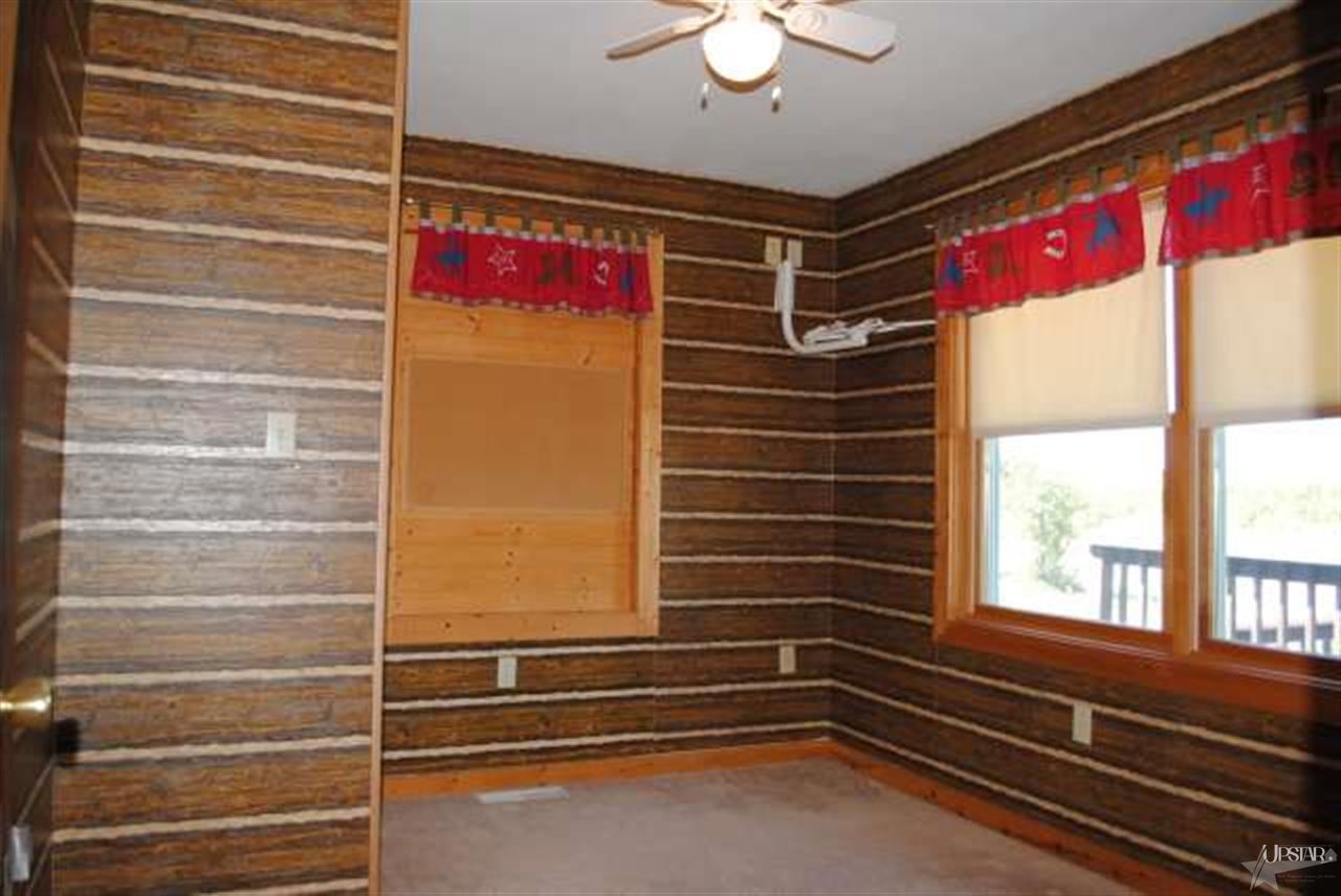 6782 County Road 44 Butler, IN 46721 - Photo 8 of 30