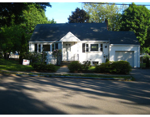 8 Lincoln Road Peabody, MA 01960 - Photo 1 of 1 Gallery Image 1