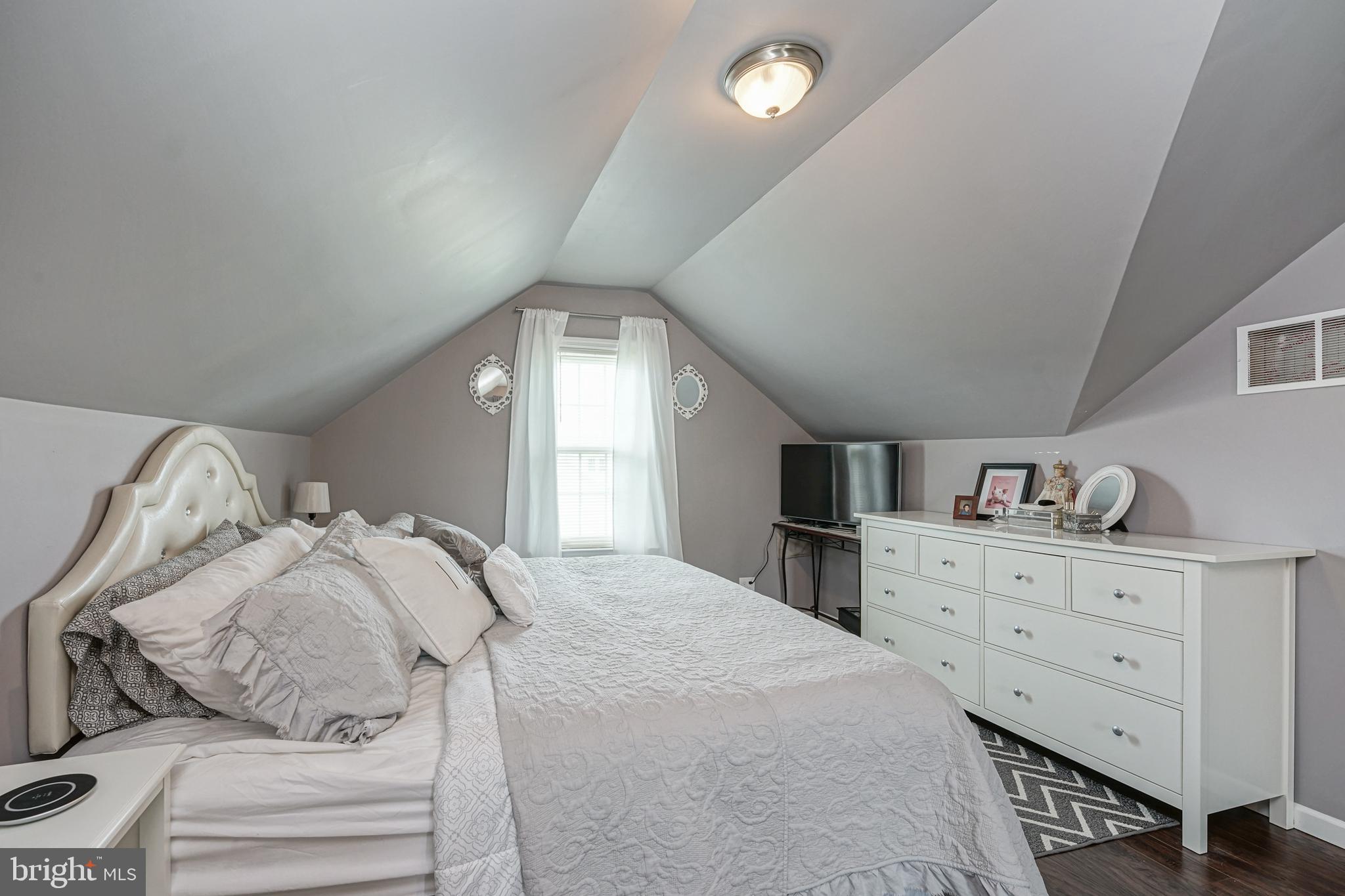 521 South Forklanding Road Maple Shade, NJ 08052 - Photo 25 of 34