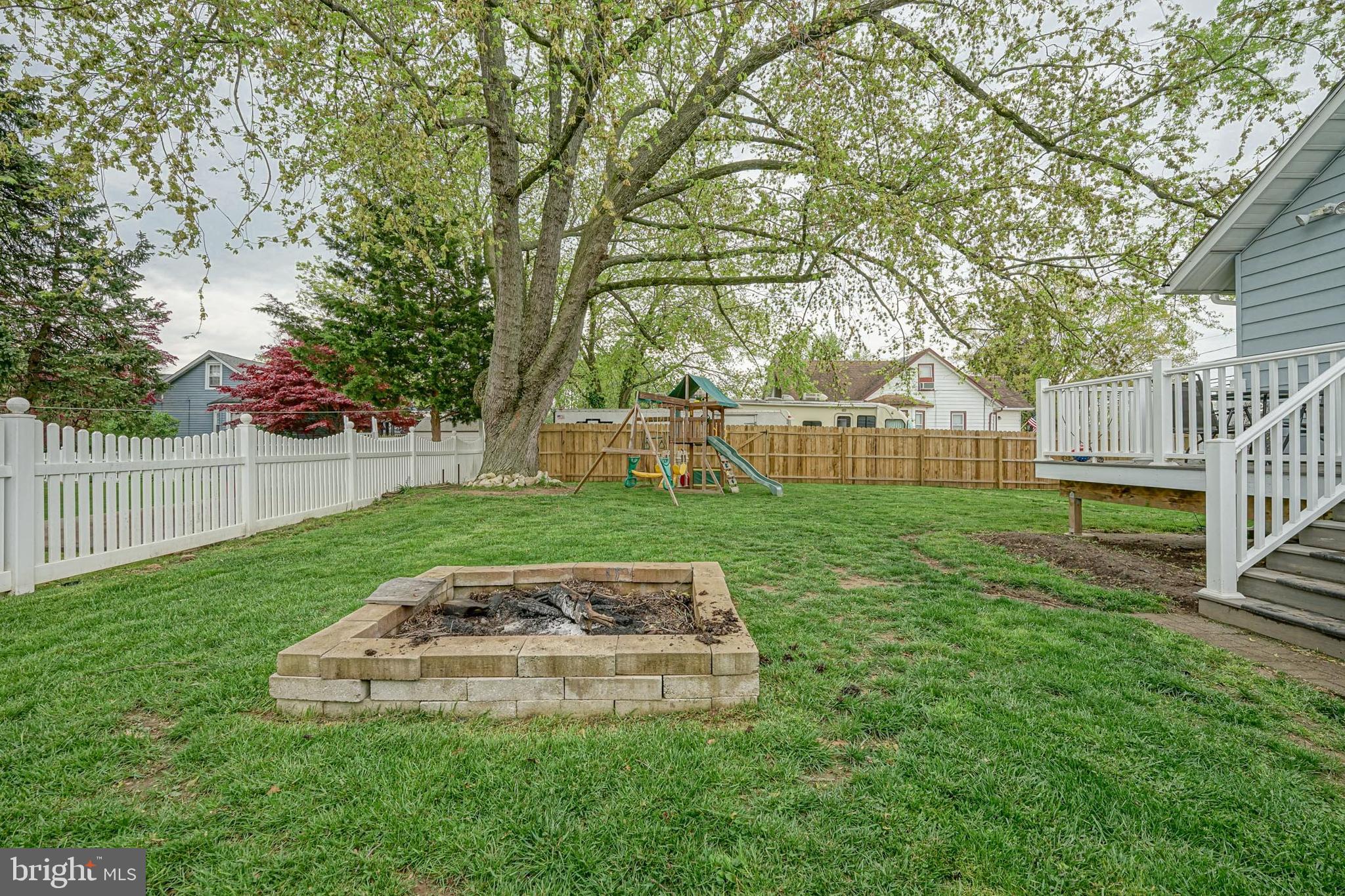 521 South Forklanding Road Maple Shade, NJ 08052 - Photo 33 of 34