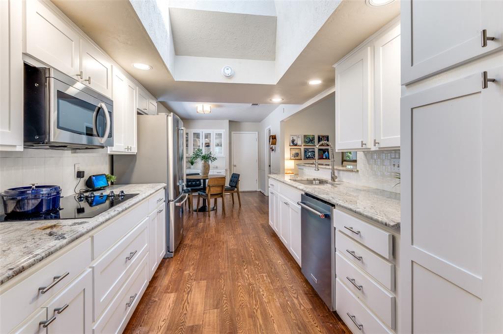 404 Brookglen Place Richardson, TX 75080 - Photo 19 of 40