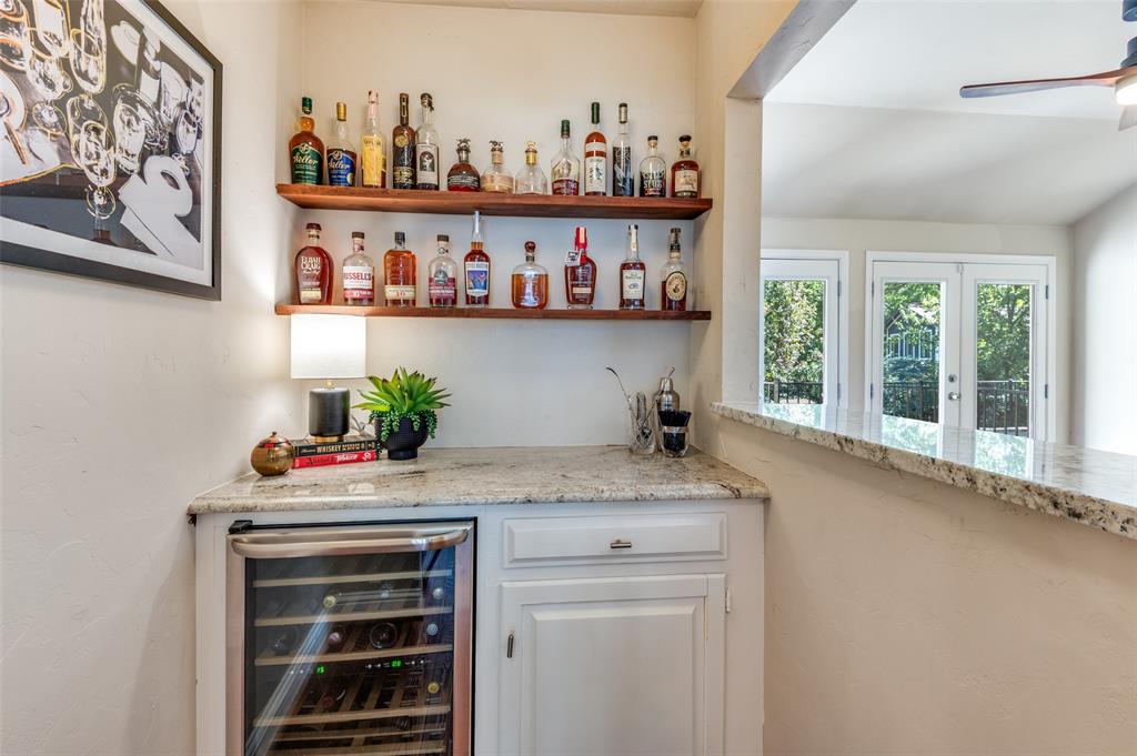 404 Brookglen Place Richardson, TX 75080 - Photo 21 of 40