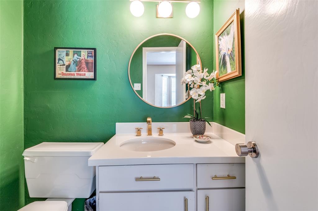 404 Brookglen Place Richardson, TX 75080 - Photo 22 of 40