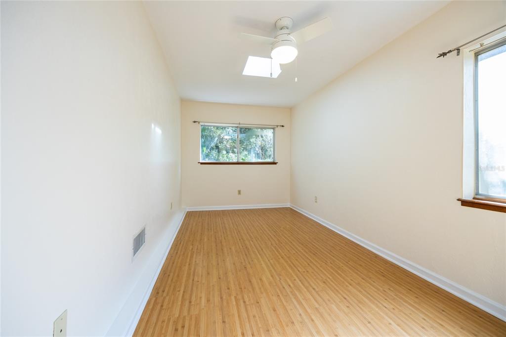 311 Southwest 27th Street Gainesville, FL 32607 - Photo 53 of 55 Gallery Image 53