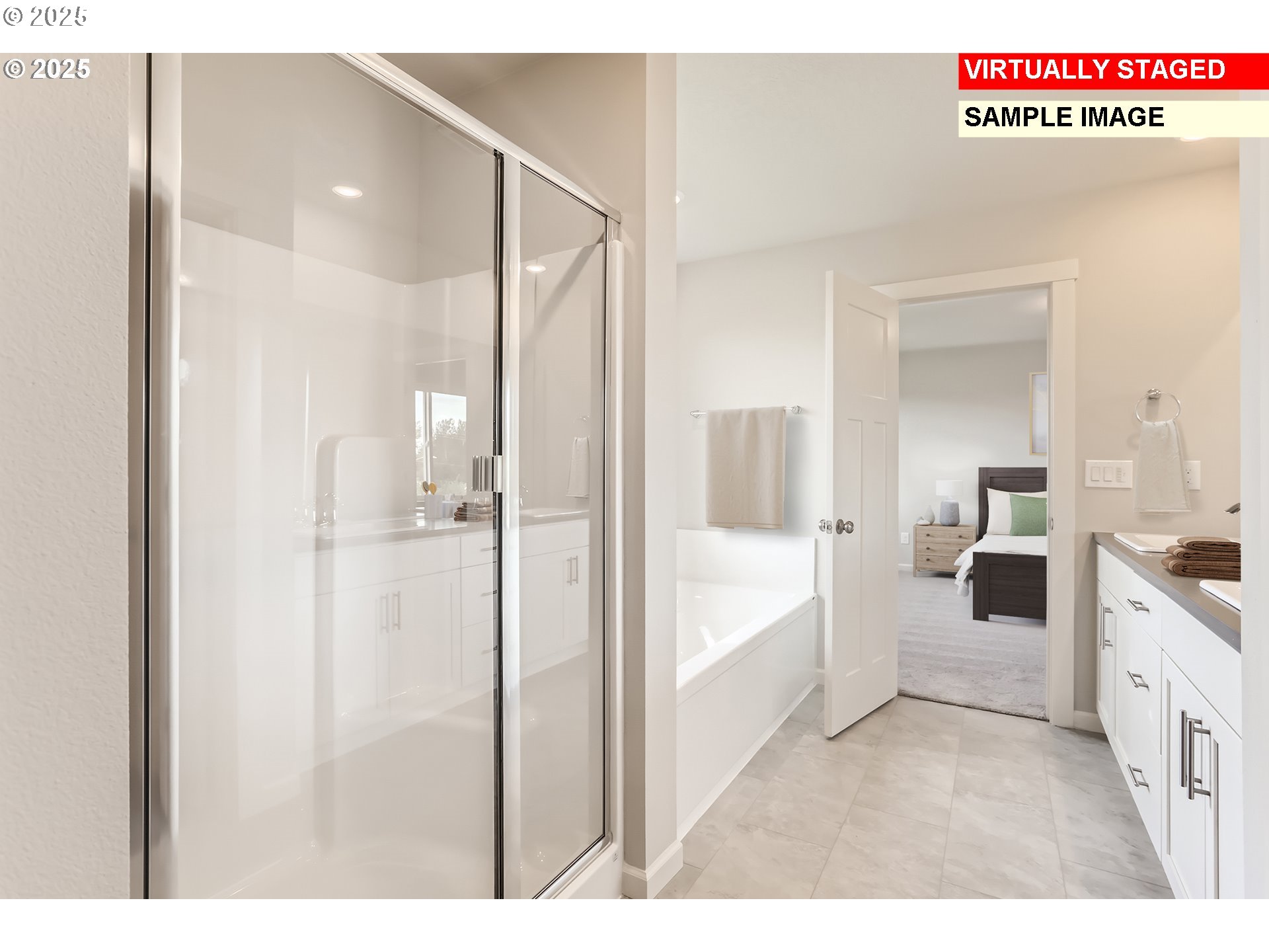 2642 Mount St Helens Avenue Southeast Salem, OR 97302 - Photo 10 of 19 a bathroom with a bathtub and a sink