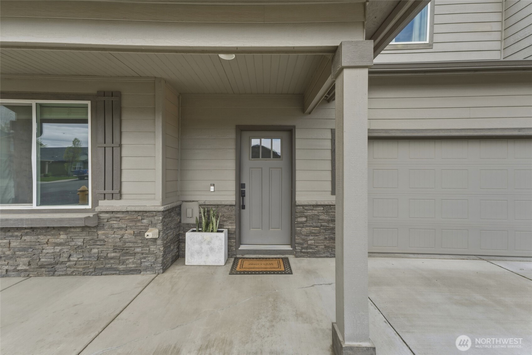 1470 Southwest Greeley Street College Place, WA 99324 - Photo 2 of 33